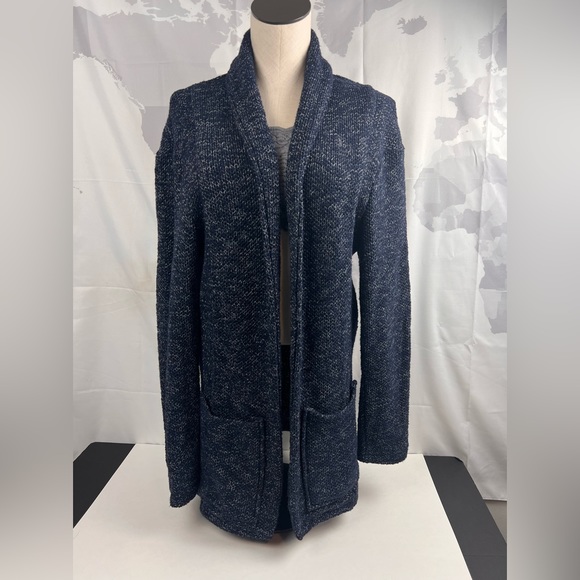 ZARA cardigan super soft, front pockets, size medium - Picture 2 of 8